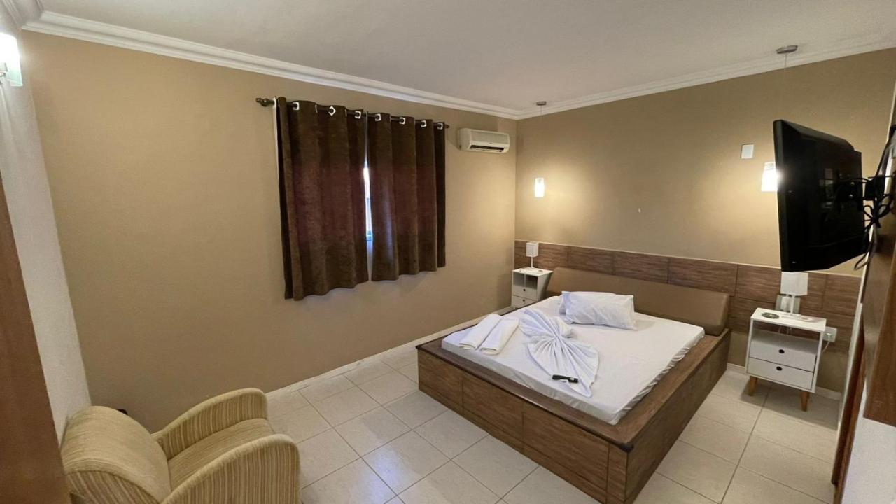 Lovely Motel - 7,5Km Do Santuario Nacional Roseira  ภายนอก รูปภาพ